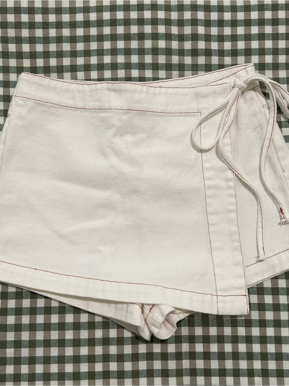 White Wrap-Style Women's Skort with Tie Waist